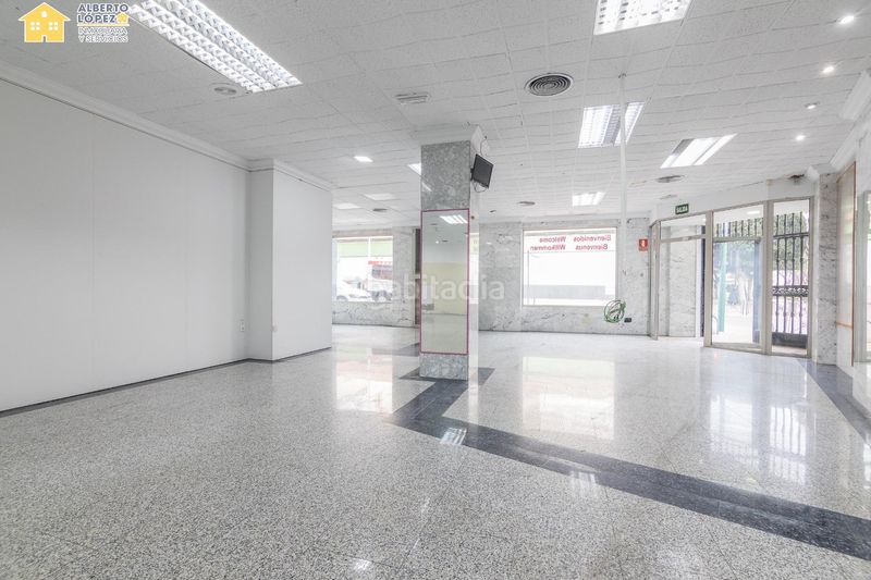 Foto 011aaea0-75f2-4751-b5f2-4271afea2b80. Local comercial a El Altet Elche / Elx