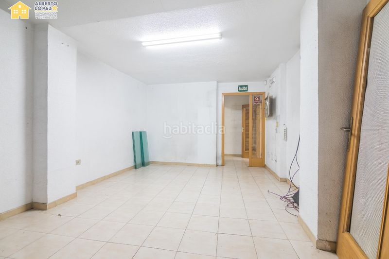 Foto 4d7ae9d3-3ce0-4676-a0a1-e14a25e25128. Local comercial a El Altet Elche / Elx
