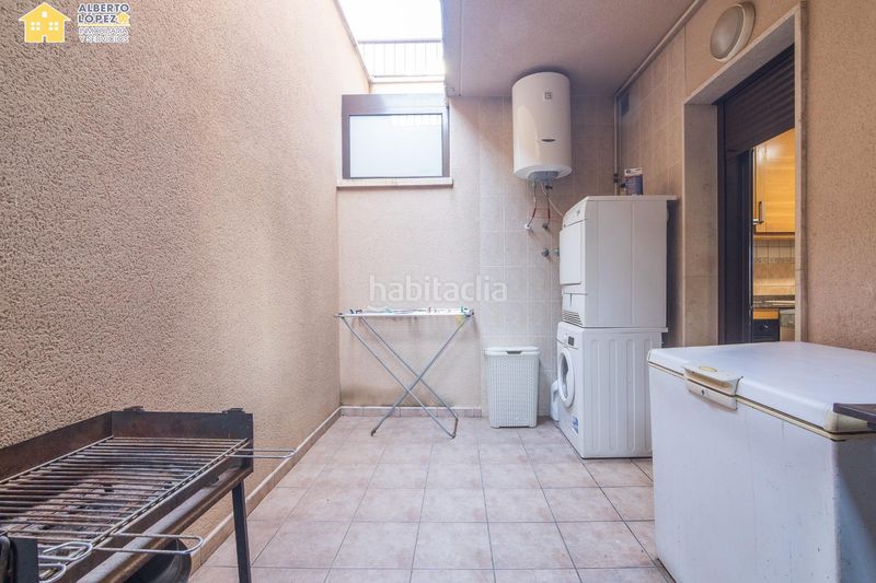 Foto 9e11f5ac-9a45-4899-a48f-e897867fec49. Casa amb aparcament piscina a Los Arenales del Sol Elche / Elx