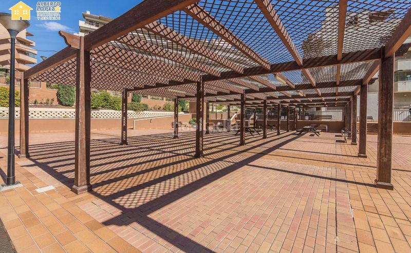 Foto e8654dd9-c591-4802-9413-f022b684a620. Casa amb aparcament piscina a Los Arenales del Sol Elche / Elx