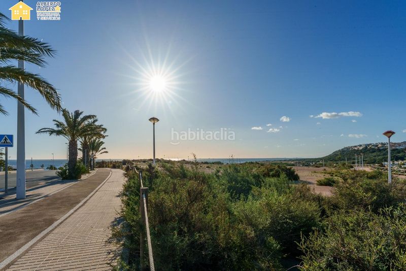 Foto 3c526ffd-6a09-4c36-a2b7-eeb2c31c2fa1. Àtic amb aparcament piscina a Los Arenales del Sol Elche / Elx