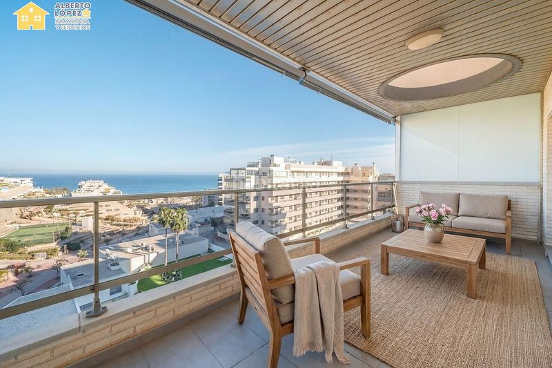 Foto 60c7ef45-6b1e-47bf-b91f-1ee01745c35a. Àtic amb aparcament piscina a Los Arenales del Sol Elche / Elx