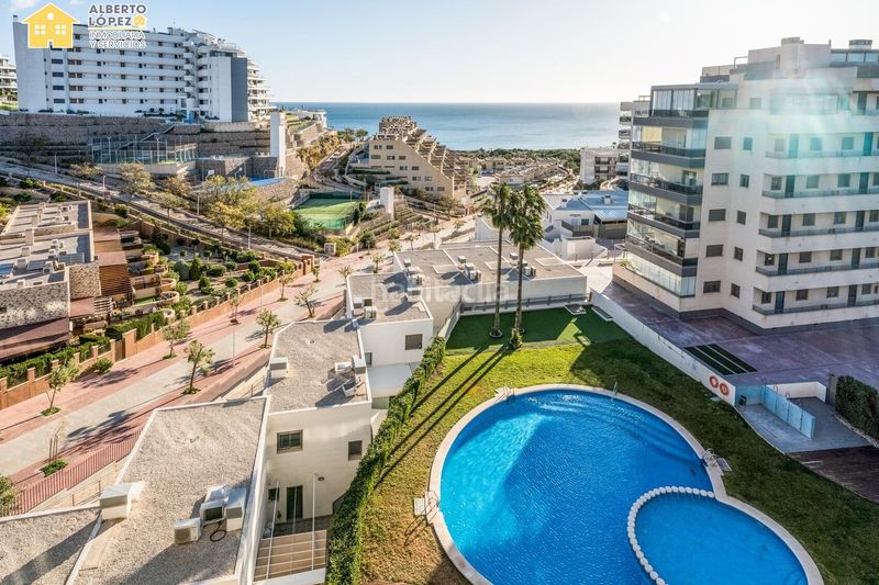 Foto 80032656-9548-43b5-8f07-b7b0a5fd6274. Àtic amb aparcament piscina a Los Arenales del Sol Elche / Elx