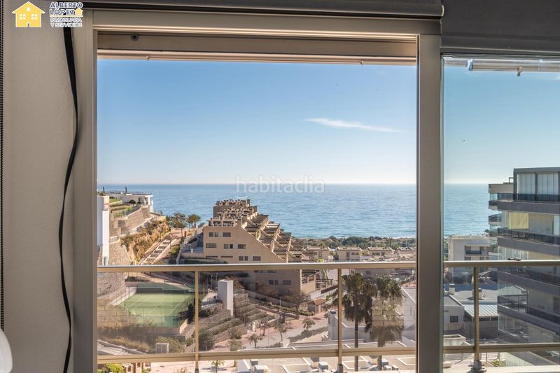 Foto a40fc8fc-fd7a-43d0-a97d-7e29f6428d3b. Àtic amb aparcament piscina a Los Arenales del Sol Elche / Elx