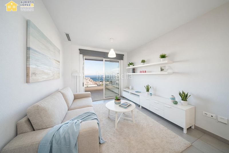 Foto c34c79ba-b2a5-46cc-9db3-94a565430015. Àtic amb aparcament piscina a Los Arenales del Sol Elche / Elx