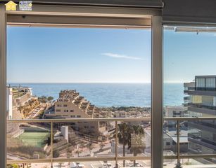 Attico in Calle albacete 7. Ático con terraza de uso privado y vistas al mar definitivas en