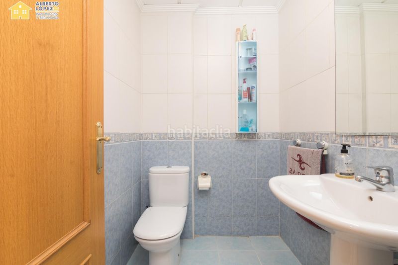 Foto 55ad40ba-13d4-4d4f-b43e-66902db00230. Casa adossada amb aparcament piscina a Los Arenales del Sol Elche / Elx