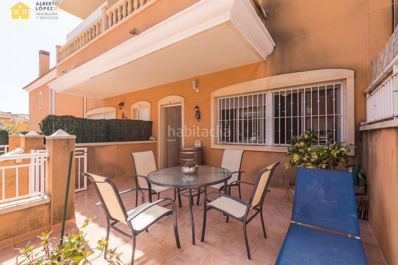 Foto 8e95f7d5-9926-4e75-b453-cf56b7c05310. Casa adossada amb aparcament piscina a Los Arenales del Sol Elche / Elx