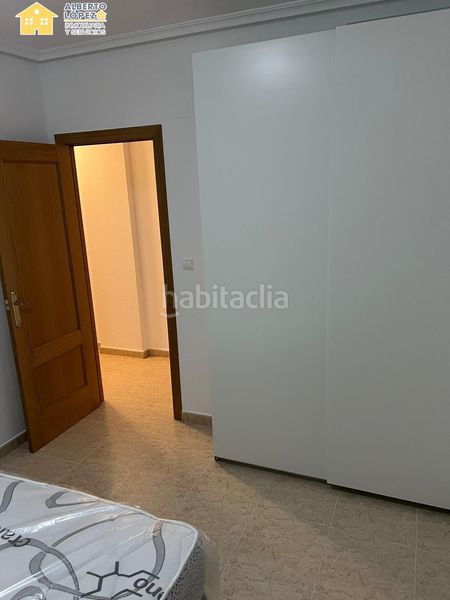 Foto c85d9556-bae8-405a-a6c6-7e7fa3936ebf. Rent flat in El Altet Elche / Elx