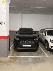 Car parking in Reina Victoria - Miguel Hernández. Venta plaza de garaje en elche.