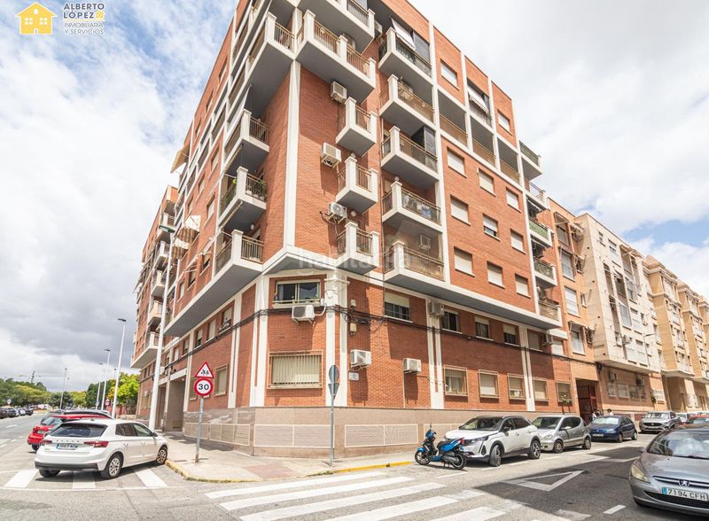 Foto 6f6f57c2-0cb9-4d5f-a451-a980c2b61cba. Pis amb aparcament a Carrús Oeste Elche / Elx