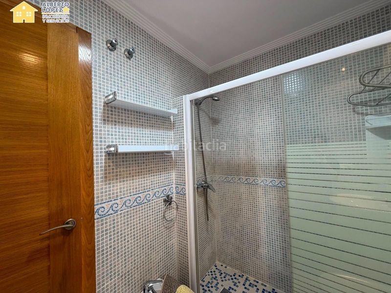 Foto 40a1e8c6-6203-45ef-a458-638db98556d2. Location maison avec parking piscine dans Los Arenales del Sol Elche / Elx