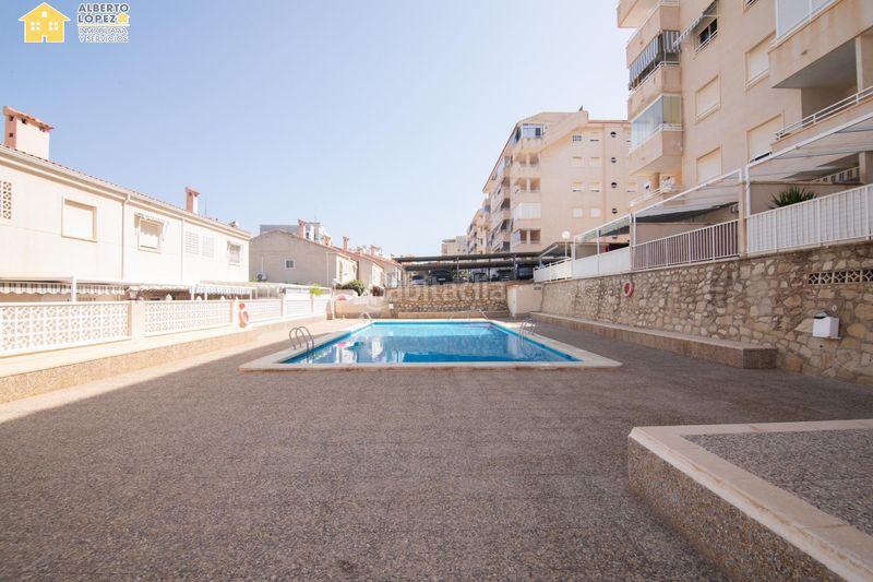Foto 797d29b7-6a57-473d-b27d-d20f9d43af6e. Pis amb calefacció aparcament piscina a Los Arenales del Sol Elche / Elx