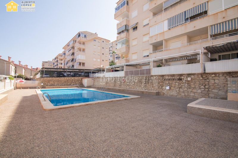 Foto a1255968-14fb-4529-918a-ea6ca48bb0f5. Pis amb calefacció aparcament piscina a Los Arenales del Sol Elche / Elx