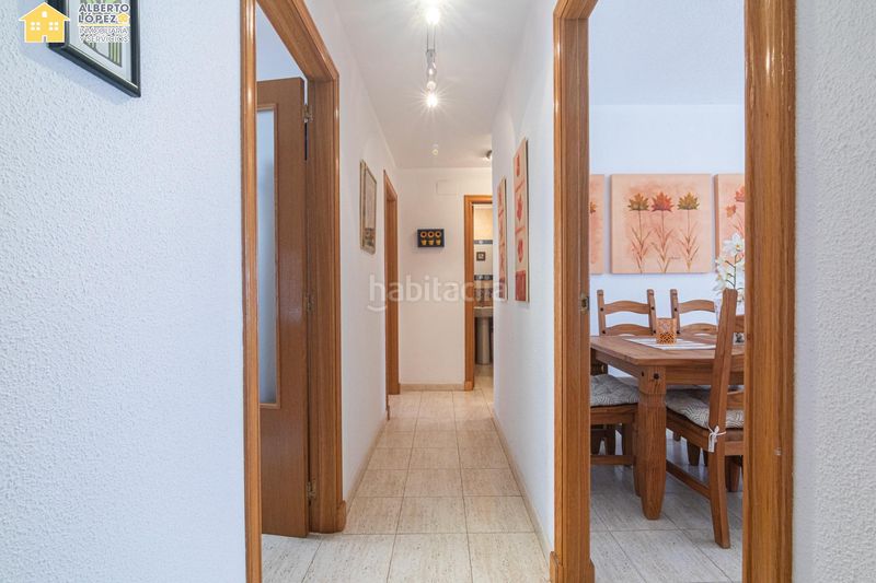 Foto 79e9abec-4b60-4aeb-ae18-ea1c7868b3c2. Apartament amb aparcament a El Altet Elche / Elx