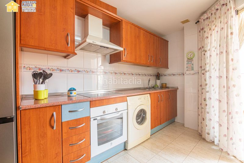 Foto 9ae9ab9c-5bd3-44db-b070-ad90d169e9e3. Apartament amb aparcament a El Altet Elche / Elx