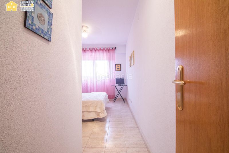 Foto a8e0699e-f3d2-471f-a178-ca62ed16a87e. Apartament amb aparcament a El Altet Elche / Elx