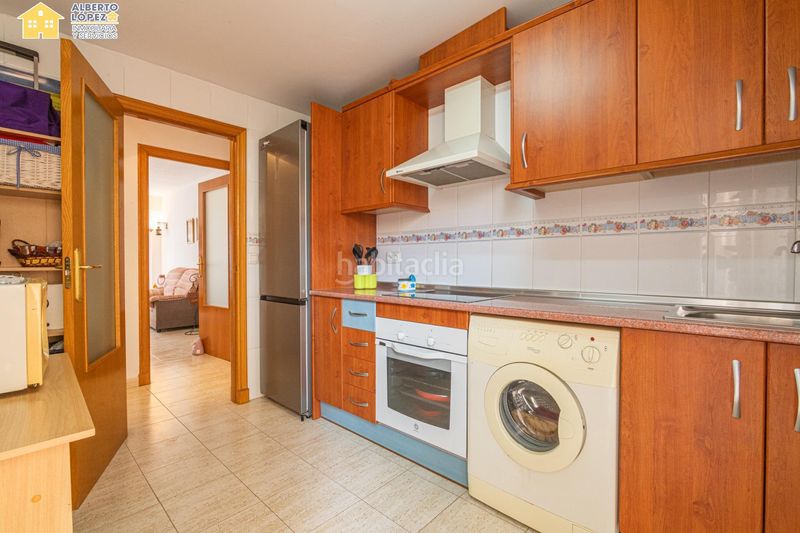 Foto dafe6cc0-29db-41d9-8ecb-b683bcc2e8ae. Apartament amb aparcament a El Altet Elche / Elx