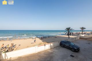 Pis a Los Arenales del Sol