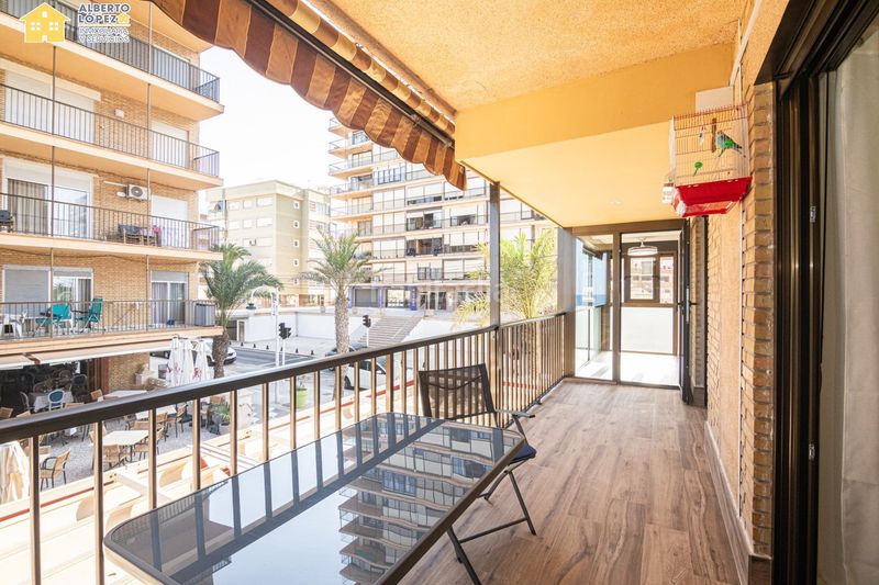 Foto 634359f8-8732-4c17-84d2-7e9f5908fc9c. Pis amb aparcament a Los Arenales del Sol Elche / Elx