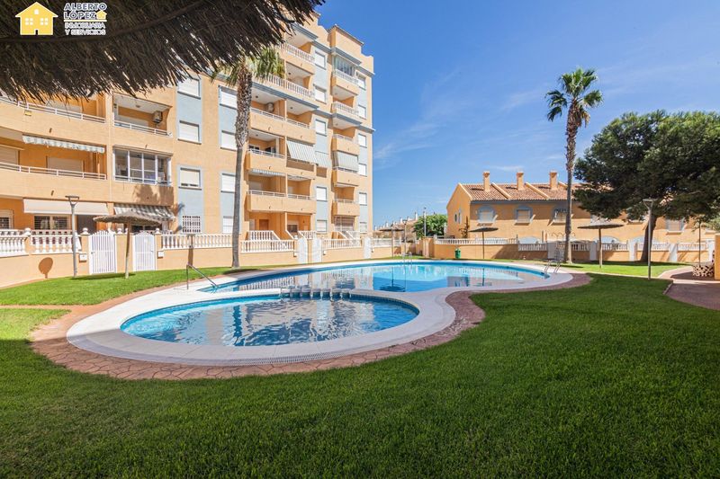 Foto 0b9fb9c0-263f-48d9-ba60-57ac6f8f7498. House with pool in Los Arenales del Sol Elche / Elx
