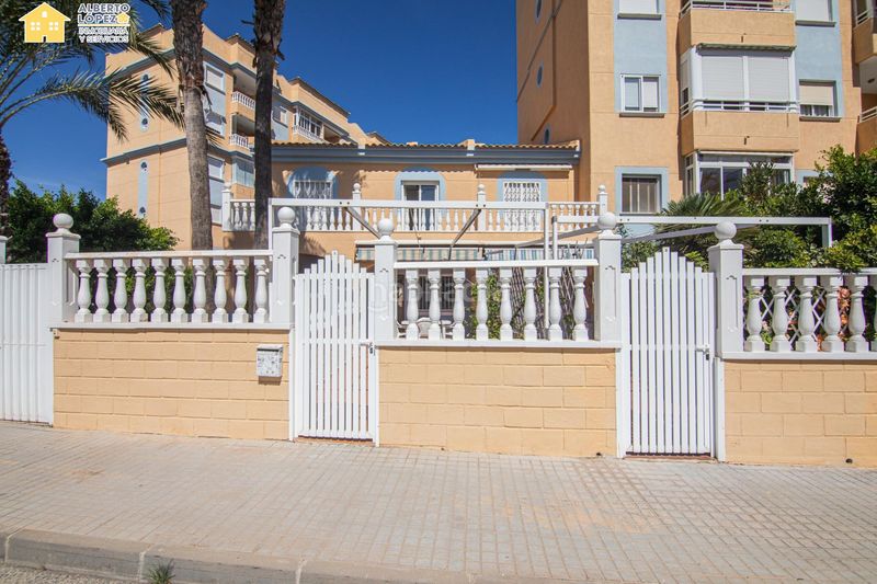 Foto 9957c139-8b07-4fd1-b7da-5a23b9170dc7. House with pool in Los Arenales del Sol Elche / Elx