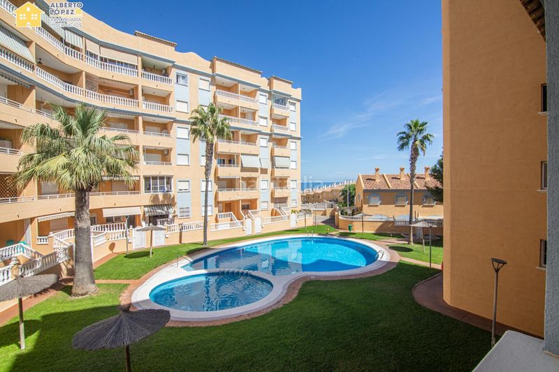 Foto be3d3331-8260-4934-b1af-b22f3f7d3a43. House with pool in Los Arenales del Sol Elche / Elx