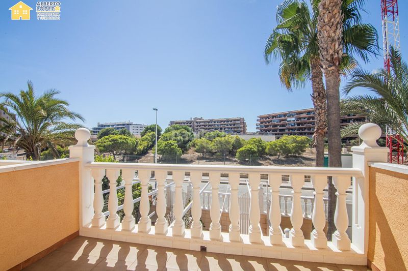Foto c4dc727d-a8db-4819-8e2a-c8bf64500f0c. House with pool in Los Arenales del Sol Elche / Elx