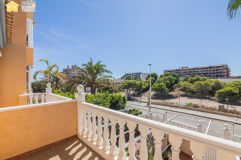 Foto cde4fda8-291a-461c-9562-336bac19eec1. House with pool in Los Arenales del Sol Elche / Elx