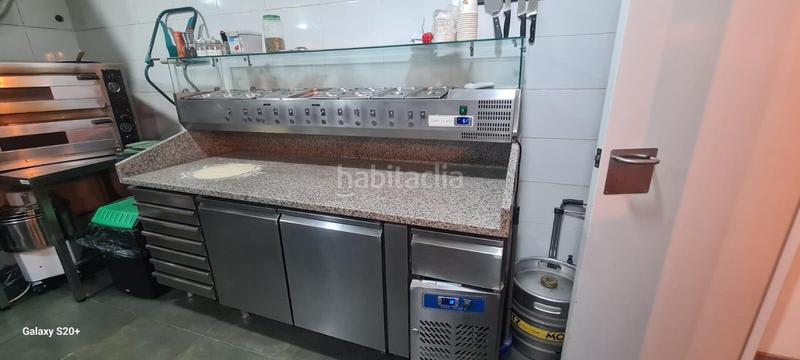 Foto 45023498-f613-4b1b-bbb3-bc943326de5e. Traspaso local comercial pizzeria en traspaso en Eixample Sant Joan Despí