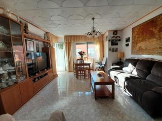 Pis a Canet de Mar. Acogedor piso en el centro de canet de mar!!