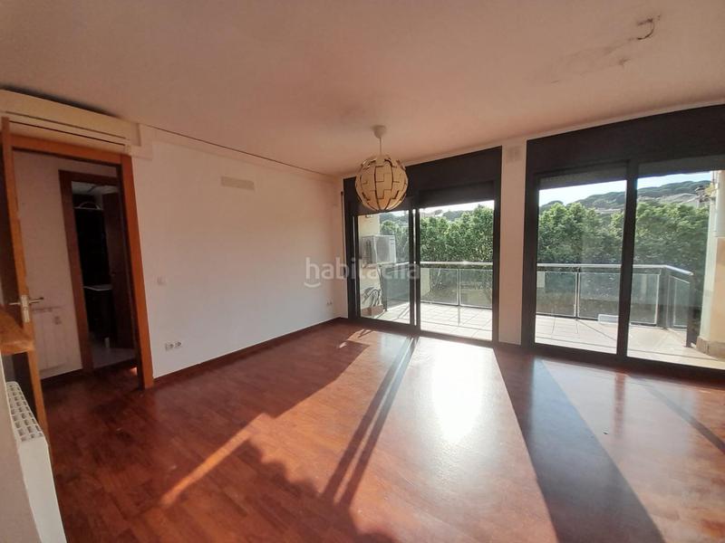Foto 12346e5e-5b91-49a8-b730-ac09b06e3711. Piso precioso apartamento seminuevo con piscina comunitaria. en Canet de Mar