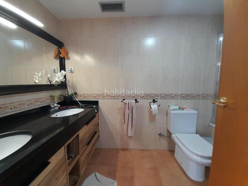 Foto 69ea4b40-a776-4d79-8287-4114b193b23a. Casa con parcheggio in Canet de Mar