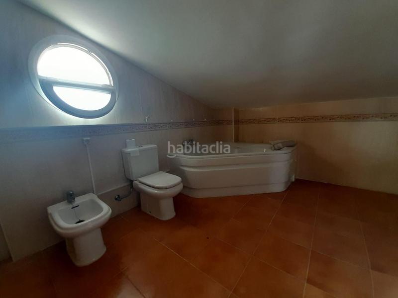 Foto a6c6530e-af89-4ffc-9737-fa4087688353. Casa con parcheggio in Canet de Mar