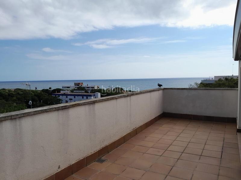 Foto b99aa35e-52cf-4d7e-a52d-a7ed47bf72d4. Casa con parcheggio in Canet de Mar