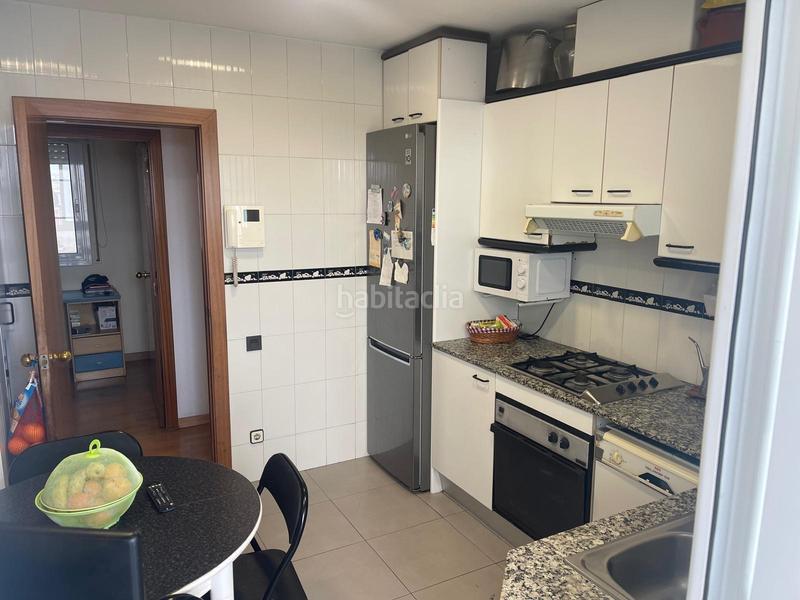 Foto a89baea0-1e90-40e2-b9f6-9859314511d3. Appartement avec chauffage parking dans Bufalà Badalona