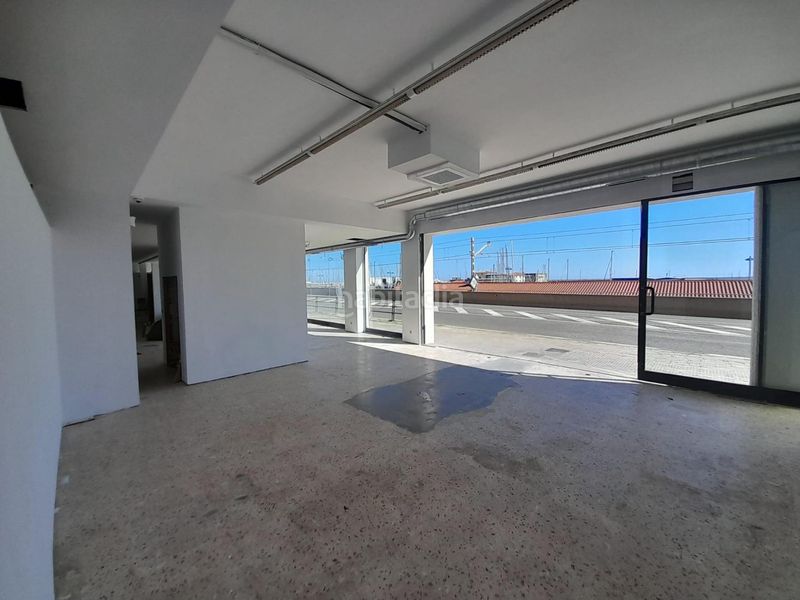 Foto 0a3c43e7-8893-482e-b61f-2af3811b2d40. Local comercial a Centre Arenys de Mar