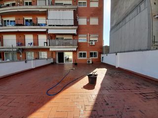 Etagenwohnung in Zona alta. Fantastico piso de 72 m2 con gran patio de  165 m2
