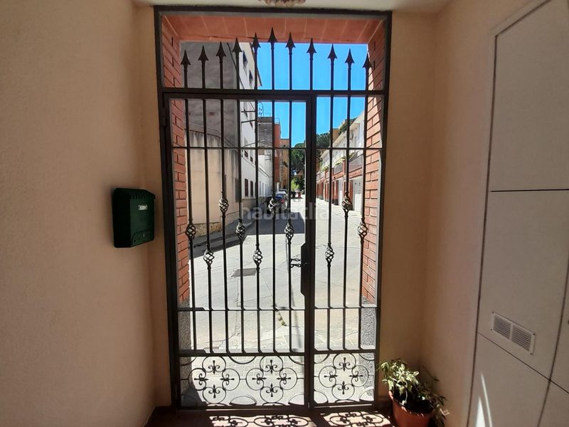 Foto fd56b378-f1df-452b-8941-32fdbf01ed22. Casa amb calefacció aparcament a Canet de Mar