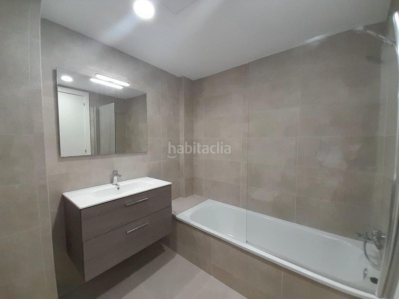 Foto b663d199-0542-4e4a-ad0d-f3738bcc232e. Pis amb aparcament a Canet de Mar