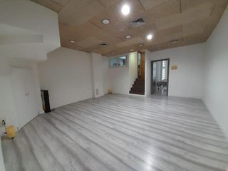 Business premise in Arenys de Munt. Local  de 90m2 diáfano, en la riera de arenys de munt.