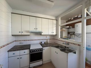 Flat in Zona alta. Fantastico piso de 4 habitaciones, totalmente exterior!!!