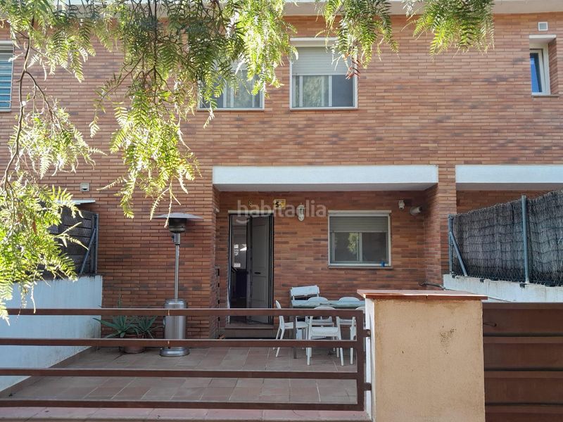 Foto 77aa0e42-b54c-41ff-96cd-5c2e9f683426. Casa adossada amb calefacció aparcament a Canet de Mar