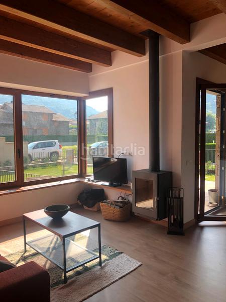 Foto 6e9020f9-9d51-4f78-a501-4a5f4508a60d. Alquiler casa adosada en passeig del palancó 10 casa en lloguer a per segona residència en Llanars