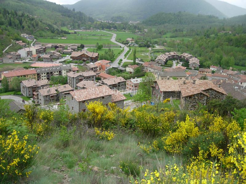 Foto a42ceff4-8868-44c5-9823-ed500e80012e. Terreny residencial a Llanars