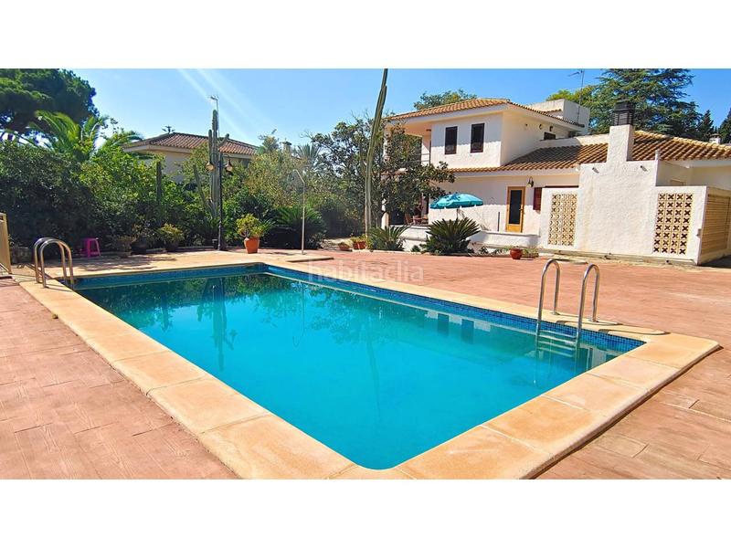 Foto 20b22ce0-d17c-4813-98f3-2f74f3a16675. Chalet  en venta en monasterios en Alfinach - Monasterios Puçol