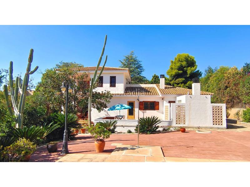 Foto 3a04bcc6-d1ff-47c1-9c65-6a8805e4b05b. Chalet  en venta en monasterios en Alfinach - Monasterios Puçol