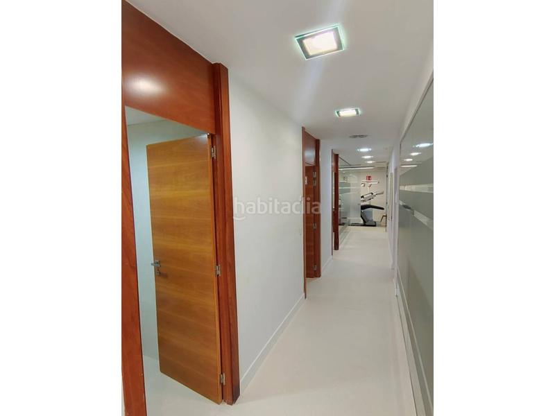 Foto 2d029d3f-c254-44a4-b4a2-44deacdcb0a7. Local comercial a Sant Llorenç - Zona Alfahuir Valencia