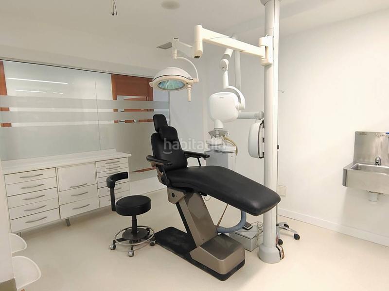 Foto 8bd7d8ac-ebba-4141-a2f3-780b7e2ef131. Local comercial a Sant Llorenç - Zona Alfahuir Valencia