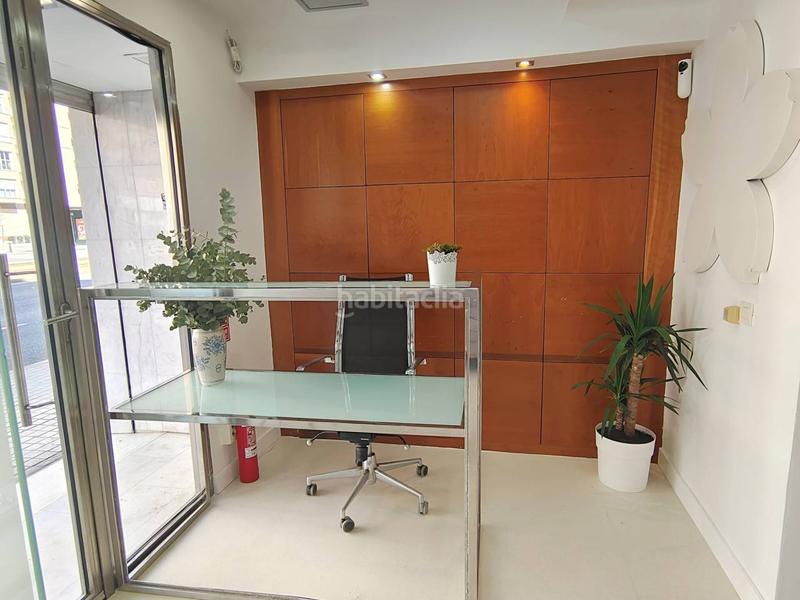 Foto b4fe97b2-2686-4d46-9c7c-f73a3fcec05c. Local comercial a Sant Llorenç - Zona Alfahuir Valencia